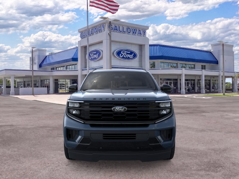 New 2026 Ford Expedition Max Platinum w/ Stealth Appearance Package AWD/4WD image 6