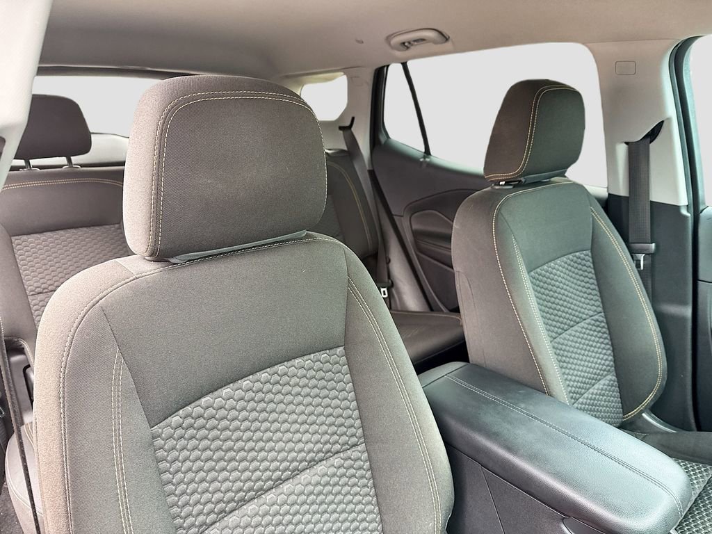 Used 2020 GMC Terrain SLE w/ Driver Convenience Package FWD image 22