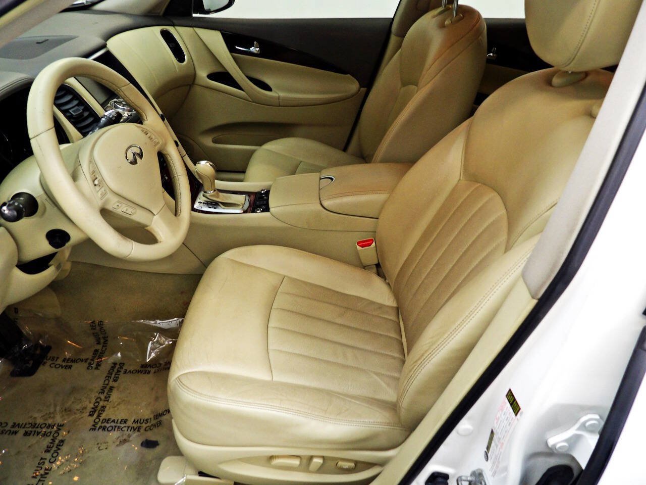 Used 2015 INFINITI QX50 Journey w/ Premium Package AWD/4WD image 8