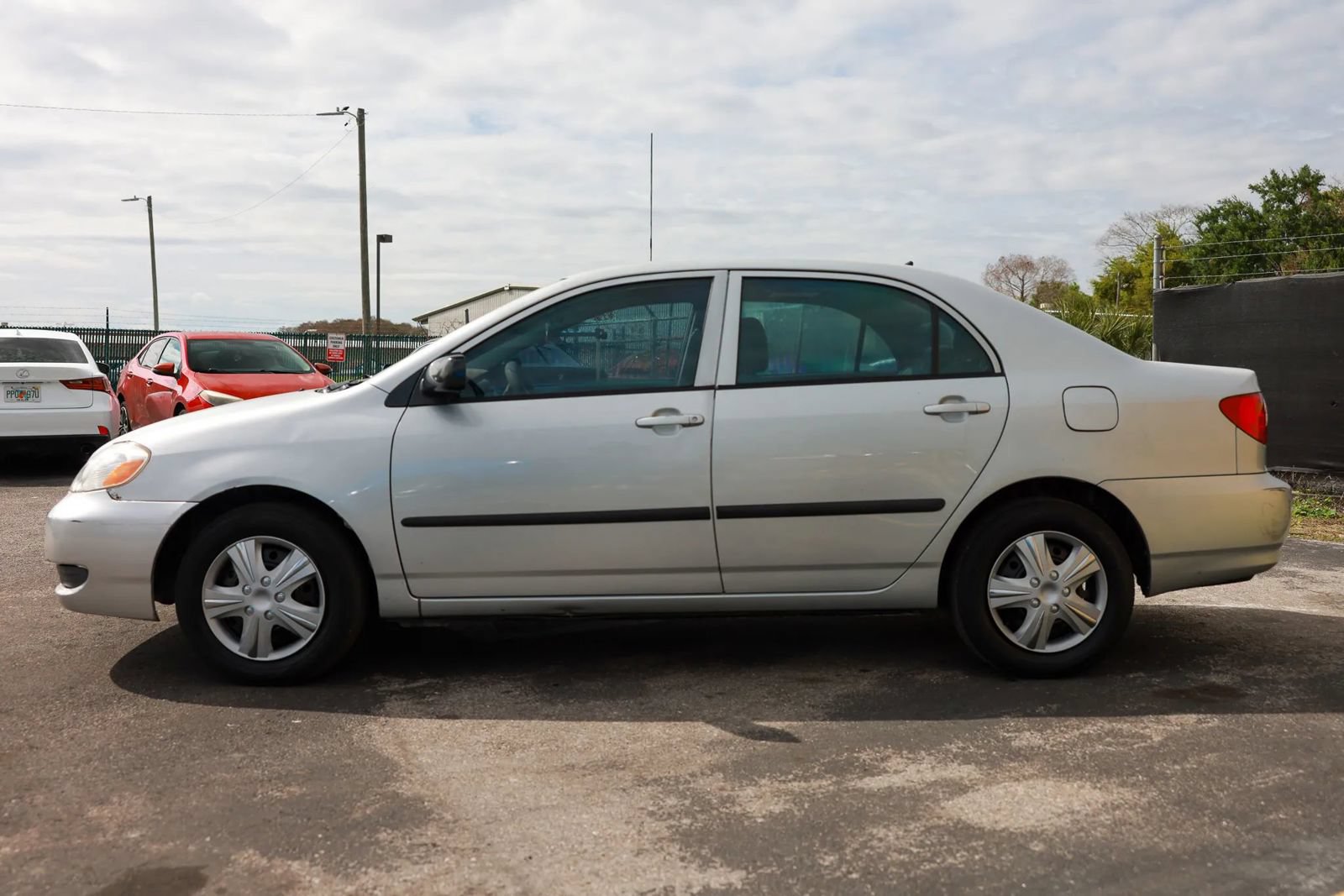 Used 2008 Toyota Corolla CE FWD image 3