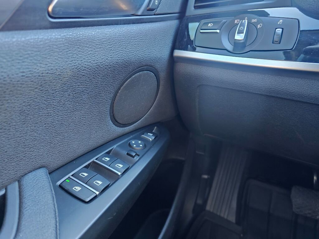 Used 2017 BMW X3 xDrive28i image 37