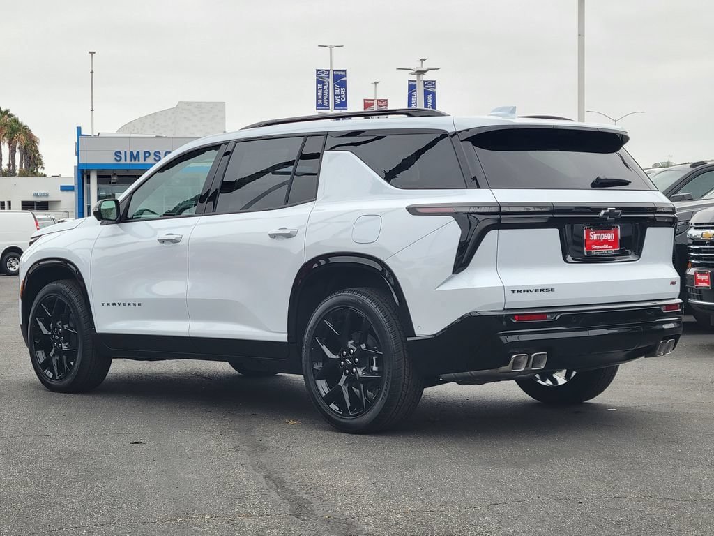 New 2026 Chevrolet Traverse RS FWD image 2