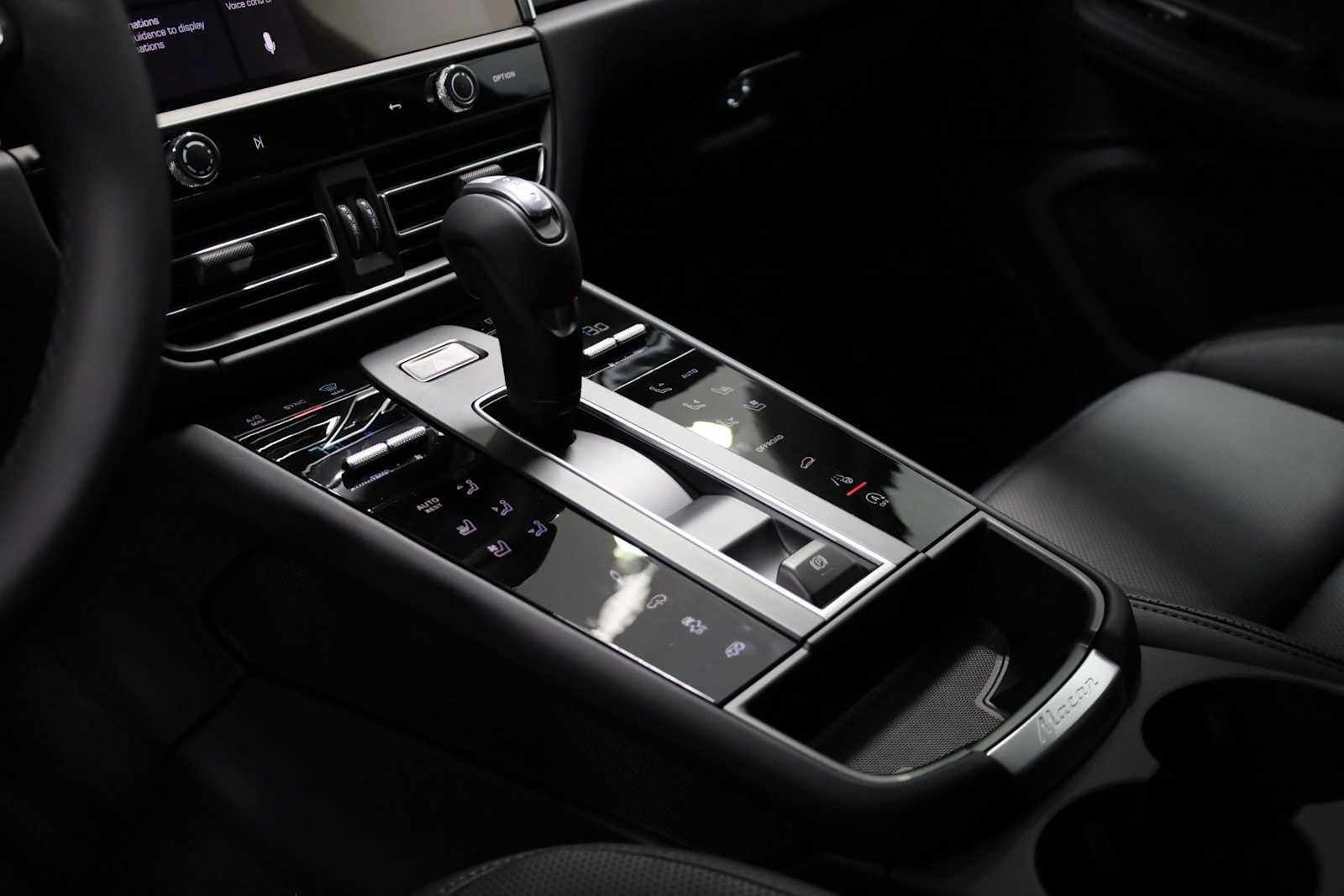 New 2026 Porsche Macan S AWD/4WD image 29