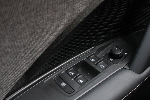 New 2026 Volkswagen Tiguan S image 5