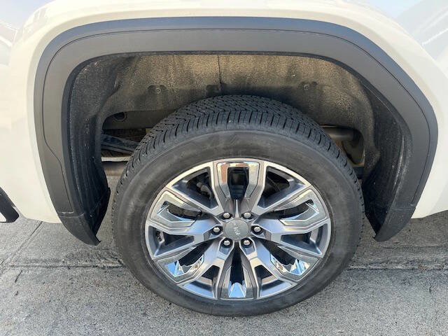 Used 2024 GMC Sierra 1500 Denali w/ Denali Reserve Package AWD/4WD image 5