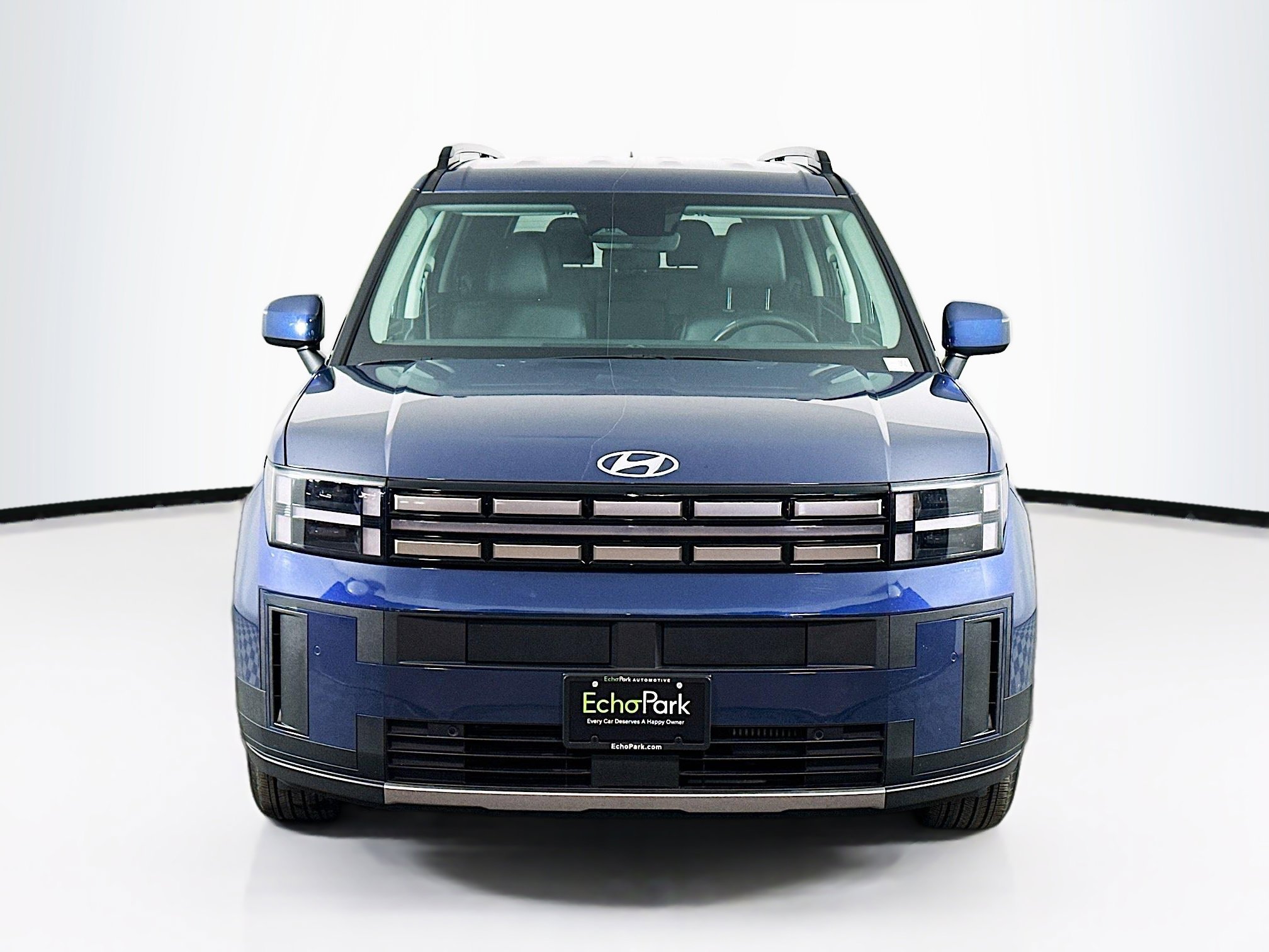 Used 2025 Hyundai Santa Fe SEL image 2