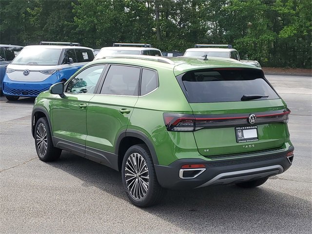 New 2025 Volkswagen Taos SE image 6