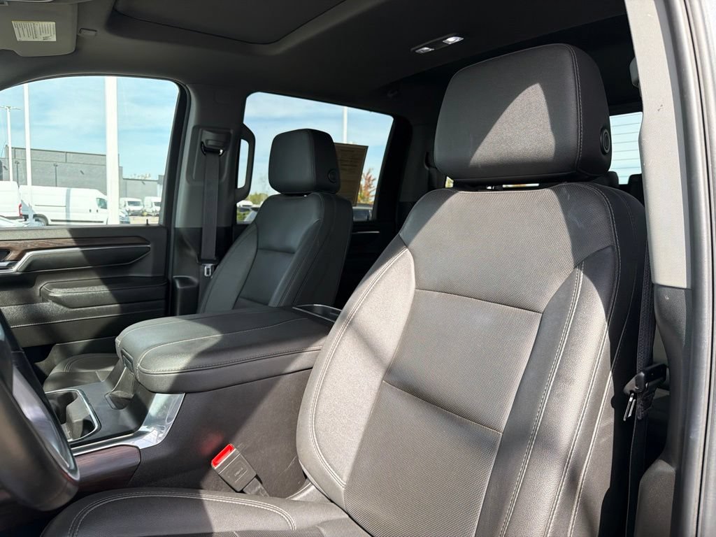 Used 2024 GMC Sierra 2500 SLT w/ SLT Premium Package AWD/4WD image 13