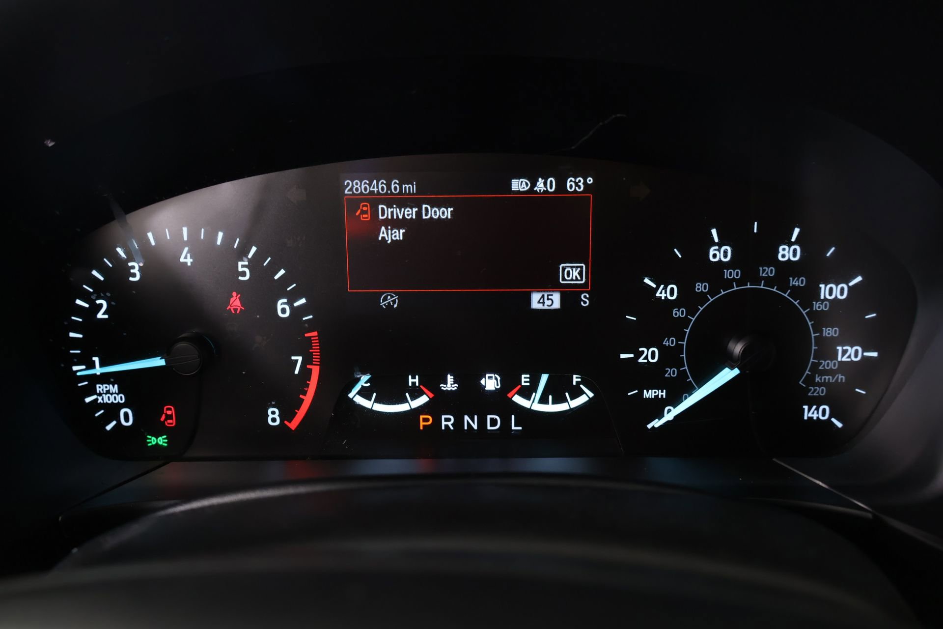 Used 2021 Ford Escape SE w/ SE Sport Appearance Package image 4