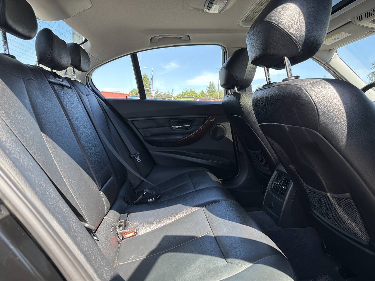Used 2013 BMW 328i Sedan RWD image 16