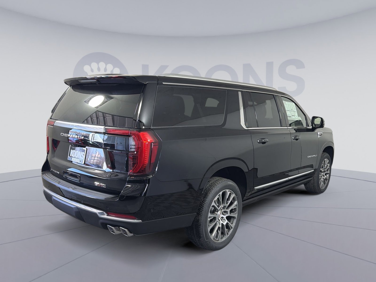 New 2026 GMC Yukon XL Denali w/ Denali Reserve Package image 7