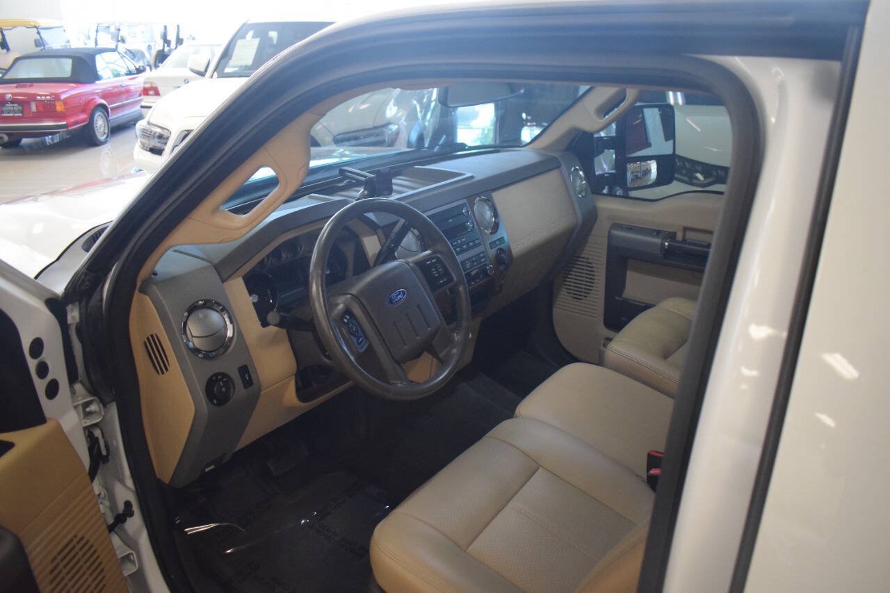 Used 2011 Ford F250 Lariat w/ Lariat Interior Pkg RWD image 39
