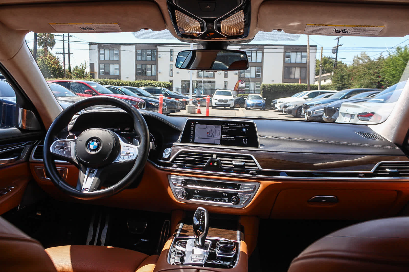 Used 2022 BMW M760i xDrive AWD/4WD image 12