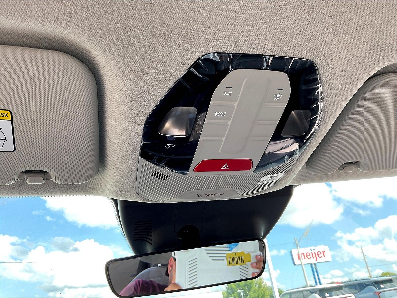 New 2027 Kia Seltos S FWD image 25