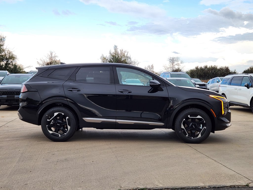 New 2027 Kia Sportage S AWD/4WD image 4