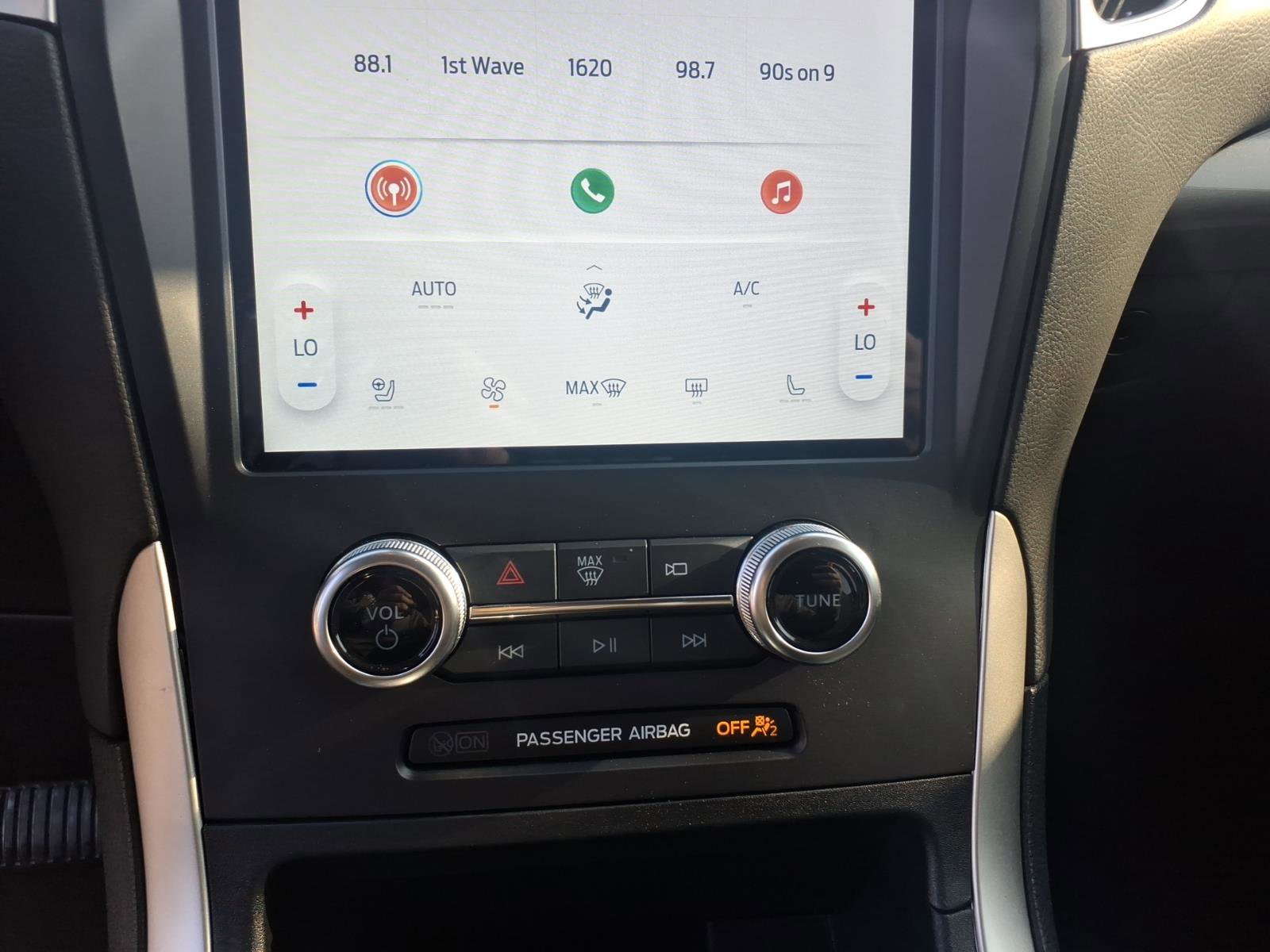 Certified 2024 Ford Edge SEL w/ Convenience Package image 19