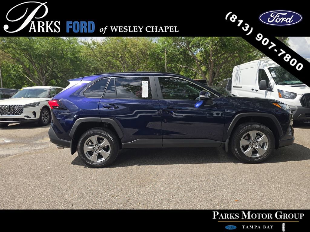 Used 2025 Toyota RAV4 XLE w/ Convenience Package image 3