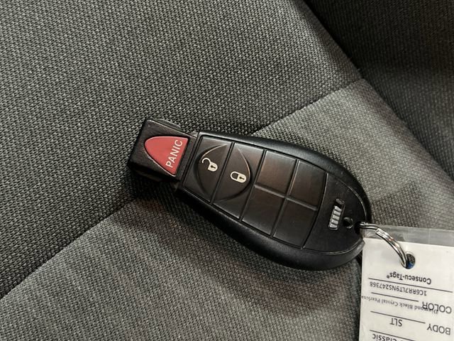 Used 2022 RAM 1500 Classic SLT image 22