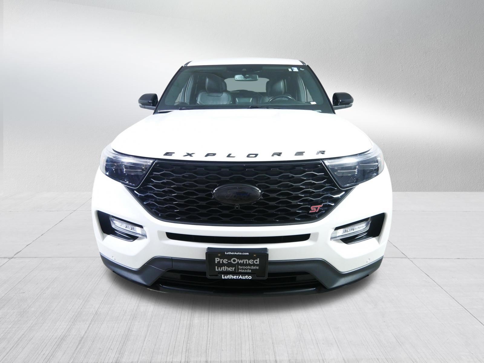 Used 2021 Ford Explorer ST w/ Equipment Group 401A AWD/4WD image 2