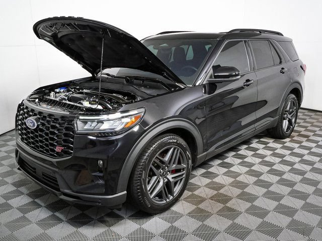 Used 2025 Ford Explorer ST AWD/4WD image 36