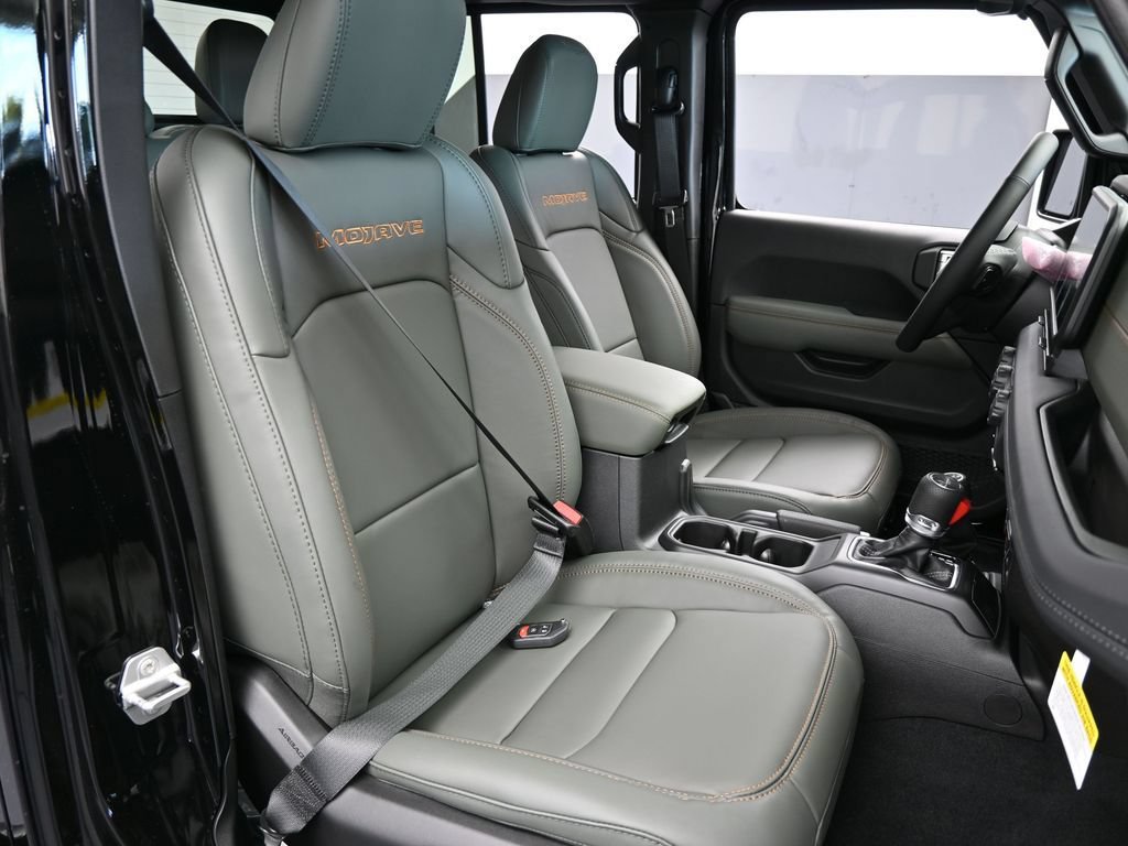 New 2026 Jeep Gladiator Mojave AWD/4WD image 41