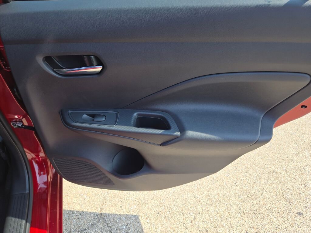 Used 2025 Nissan Versa SV w/ Trunk Package image 7