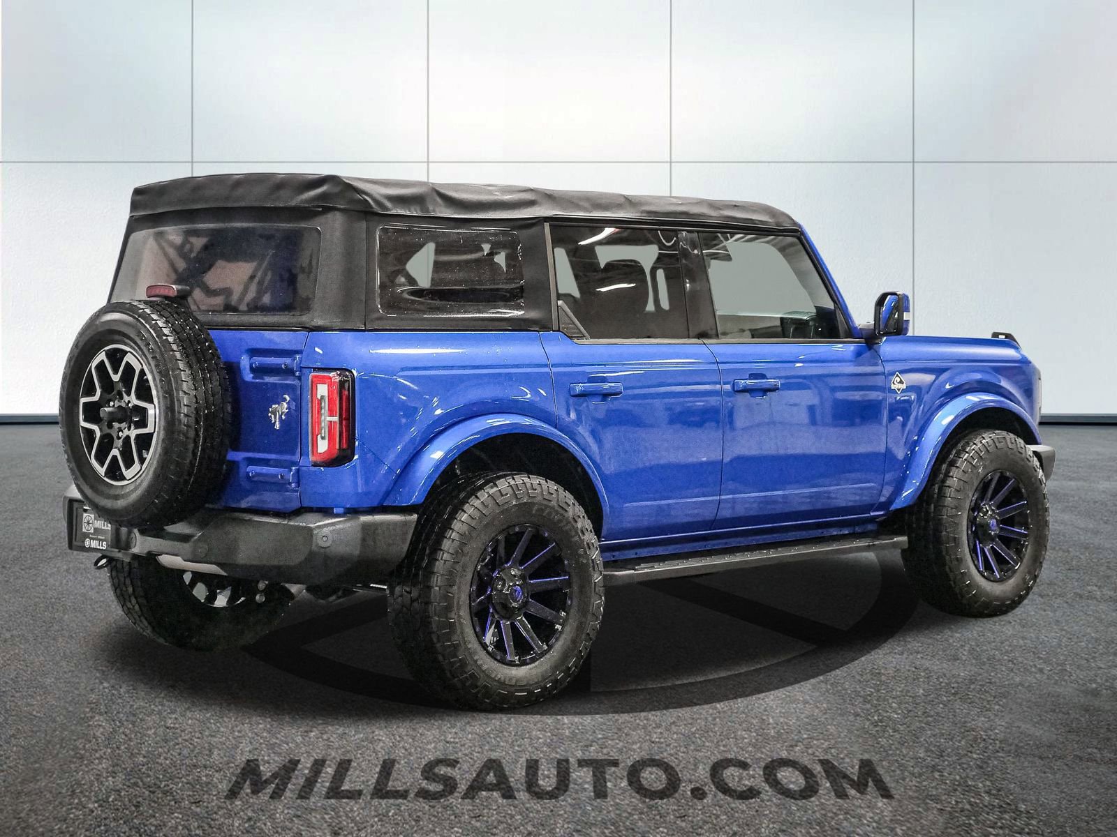 Used 2022 Ford Bronco Outer Banks image 8