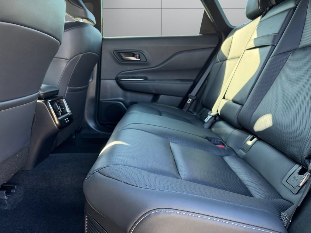 Certified 2025 Toyota Crown Signia AWD/4WD image 16
