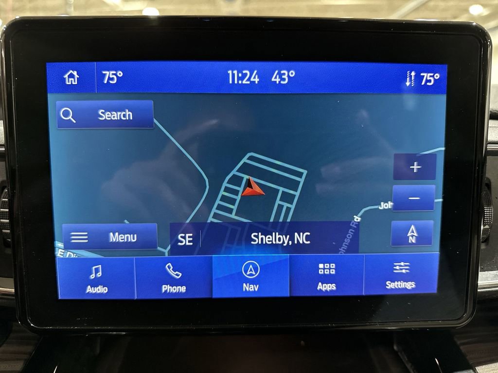 Used 2024 Ford Explorer Limited image 19