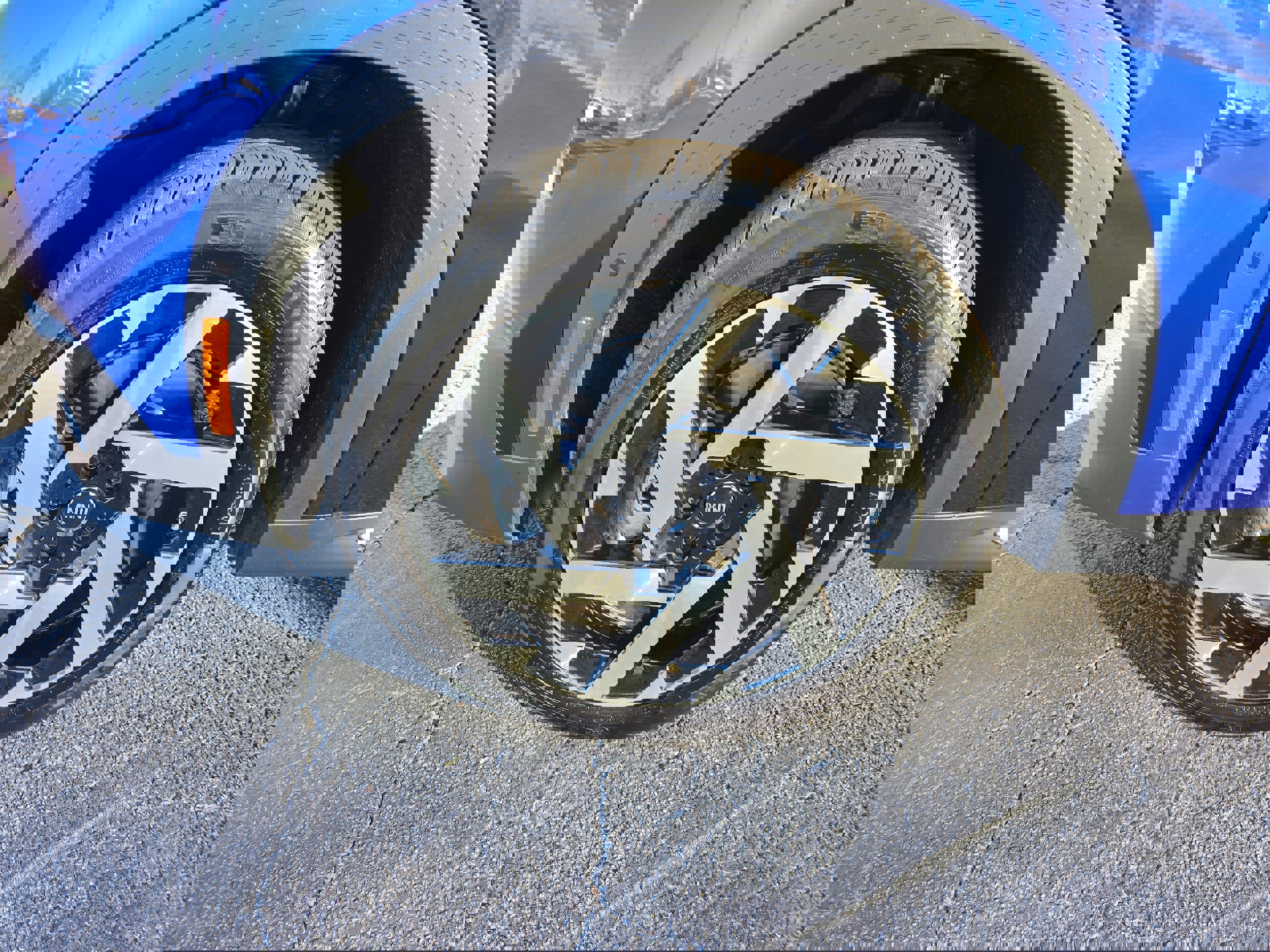 Certified 2025 MINI Cooper Countryman S image 9