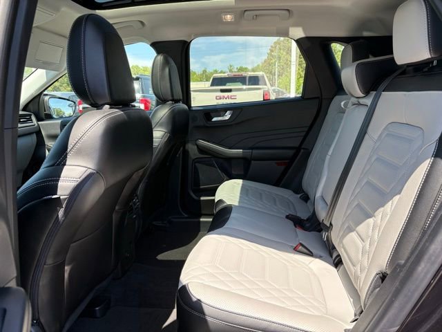 Used 2024 Ford Escape SE w/ PHEV Premium Package FWD image 25