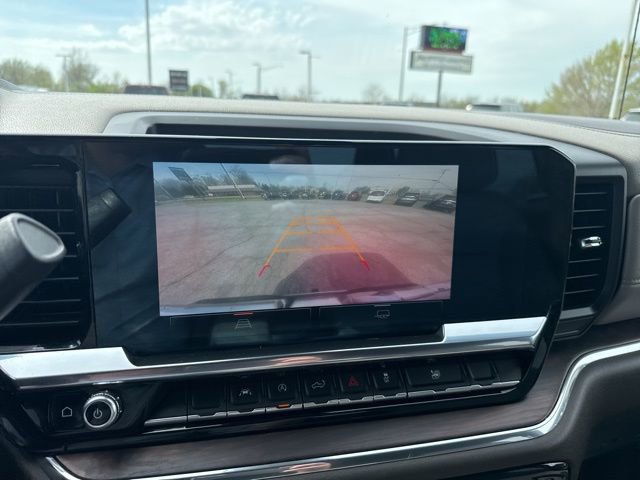 Used 2022 GMC Sierra 1500 SLT image 30