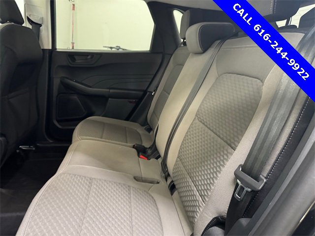 Used 2022 Ford Escape SE w/ Cold Weather Package image 7