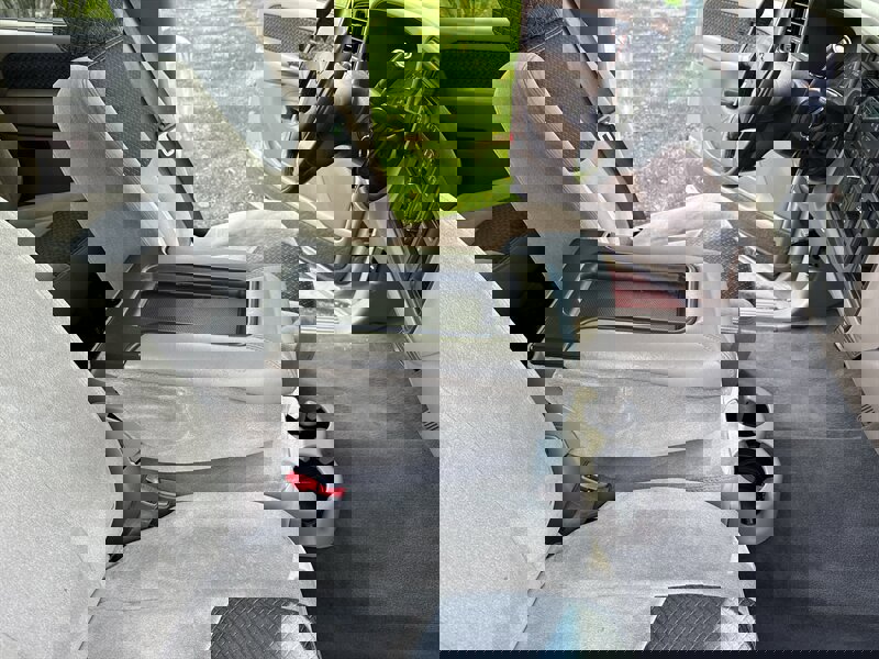 Used 2004 Chevrolet Avalanche 2WD image 30