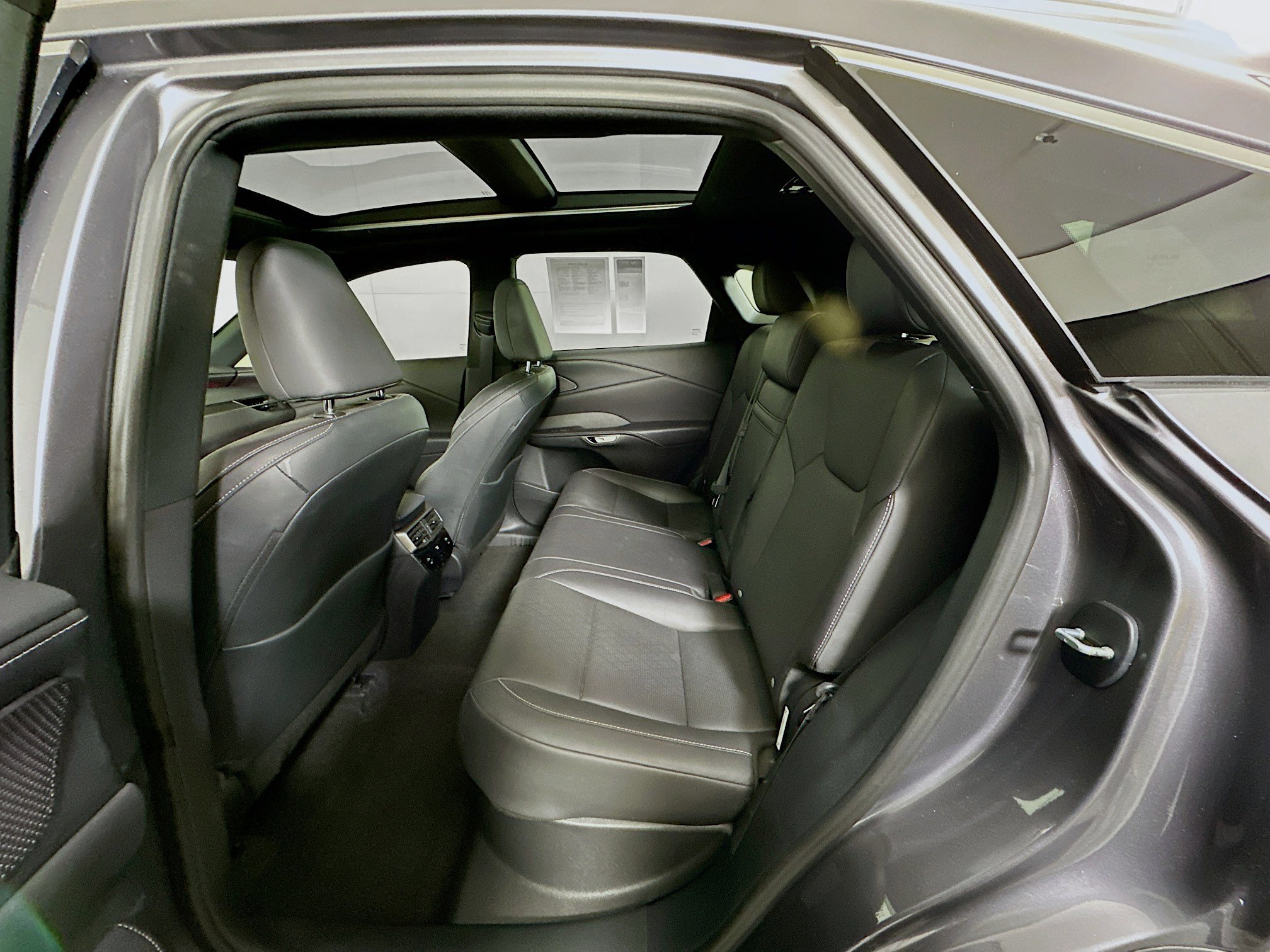 Used 2023 Lexus RX 350 Premium Plus w/ Cold Area Package image 27