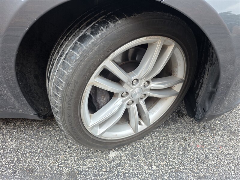 Used 2014 Tesla Model S 85 RWD image 27