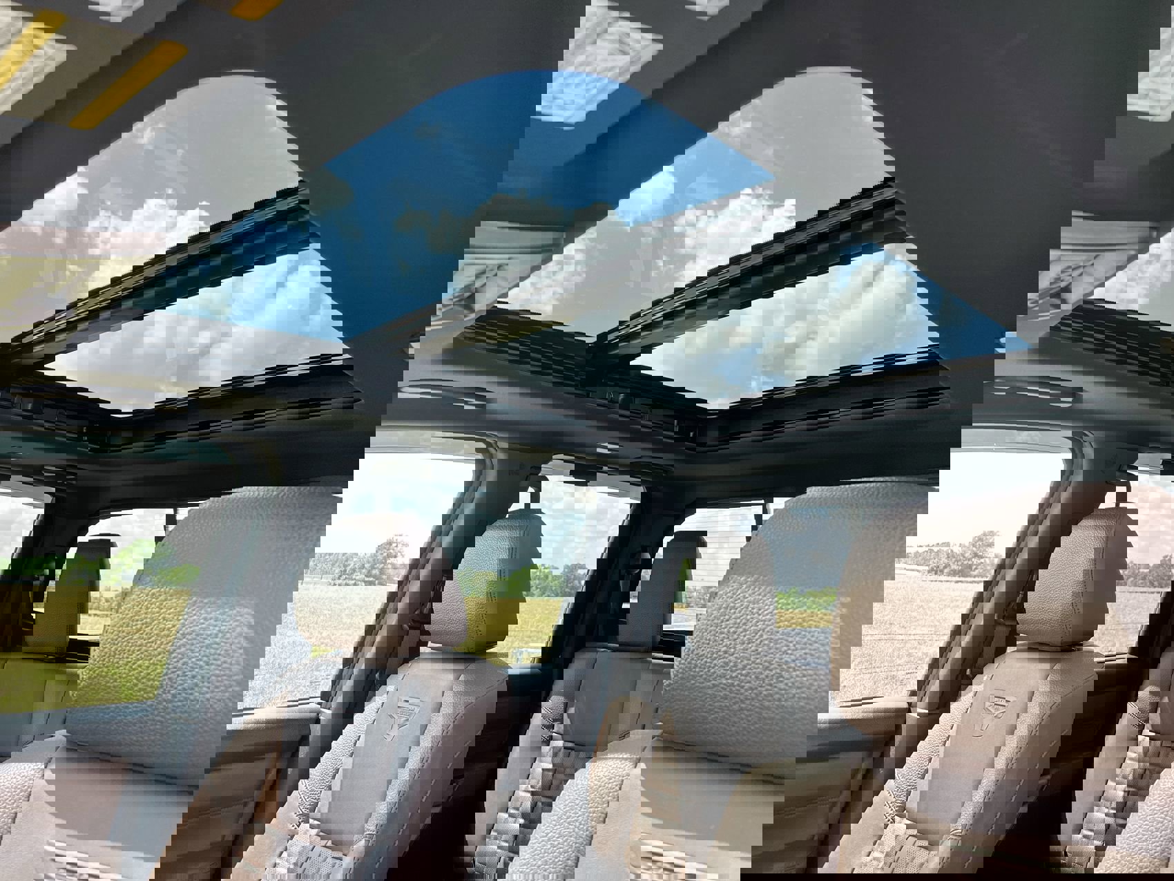 Used 2023 Nissan Titan Platinum Reserve w/ Moonroof Package image 23