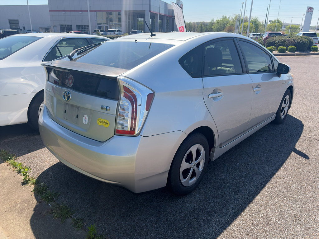 Used 2012 Toyota Prius Two FWD image 3