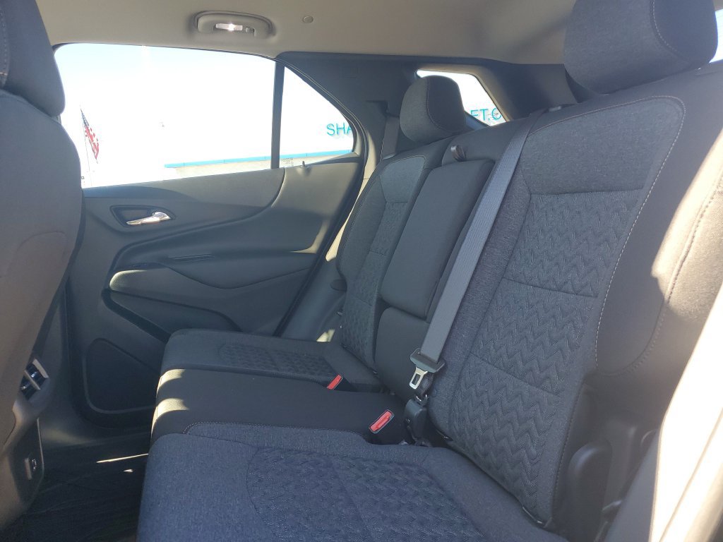 Used 2024 Chevrolet Equinox LT AWD/4WD image 27