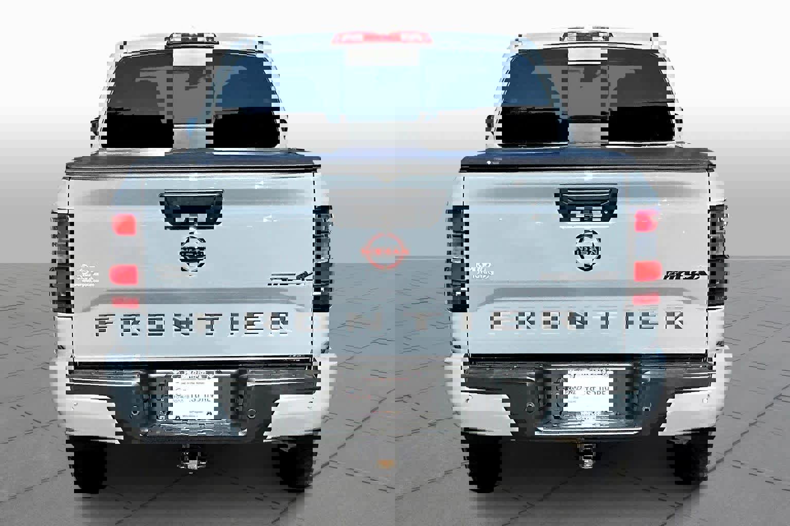 Used 2023 Nissan Frontier PRO-4X w/ Technology Package image 4