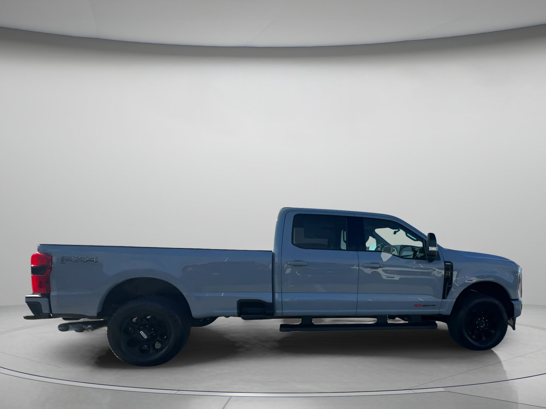 New 2026 Ford F350 Lariat w/ Black Appearance Package image 34