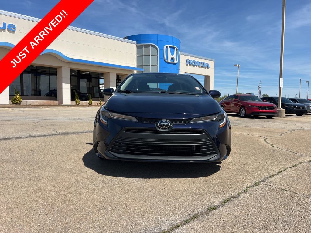 Used 2024 Toyota Corolla LE FWD image 8