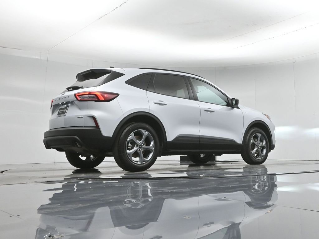 Certified 2025 Ford Escape ST-Line AWD/4WD image 51