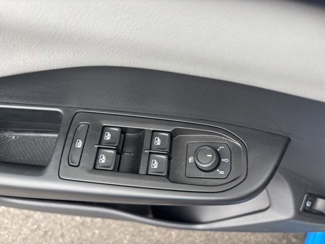 Used 2023 Volkswagen Taos SE w/ Panoramic Sunroof Package image 23