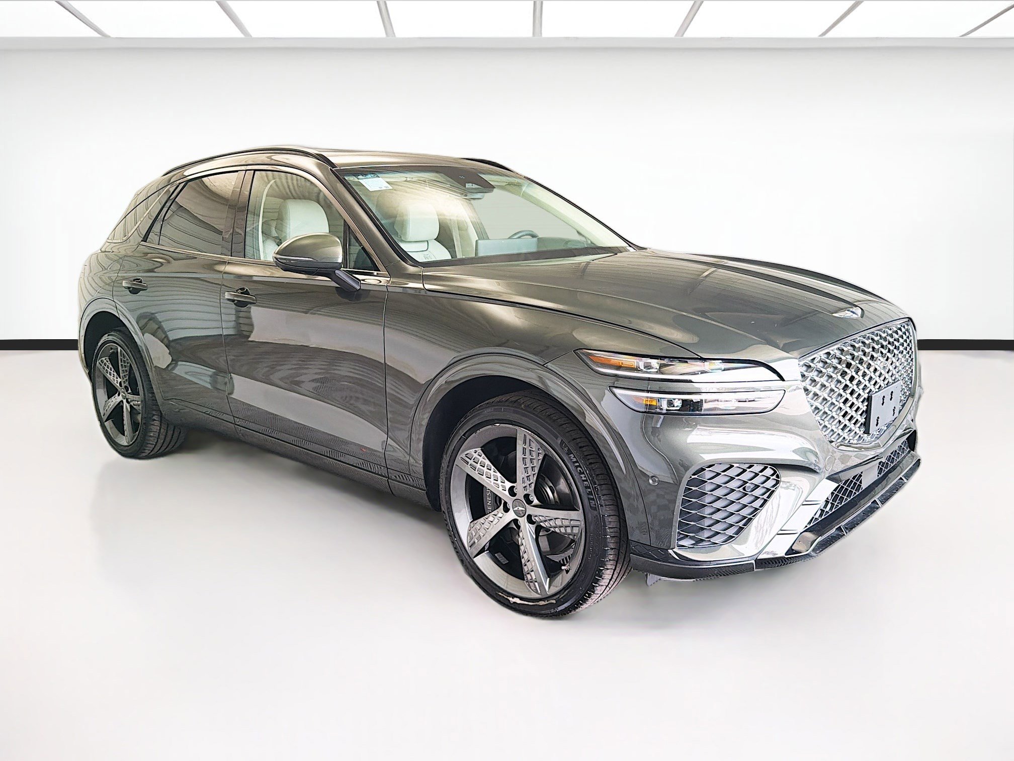 Used 2025 Genesis GV70 3.5T Sport w/ Sport Prestige Package image 3