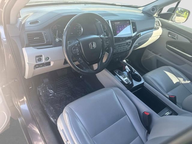 Used 2017 Honda Pilot Touring image 15
