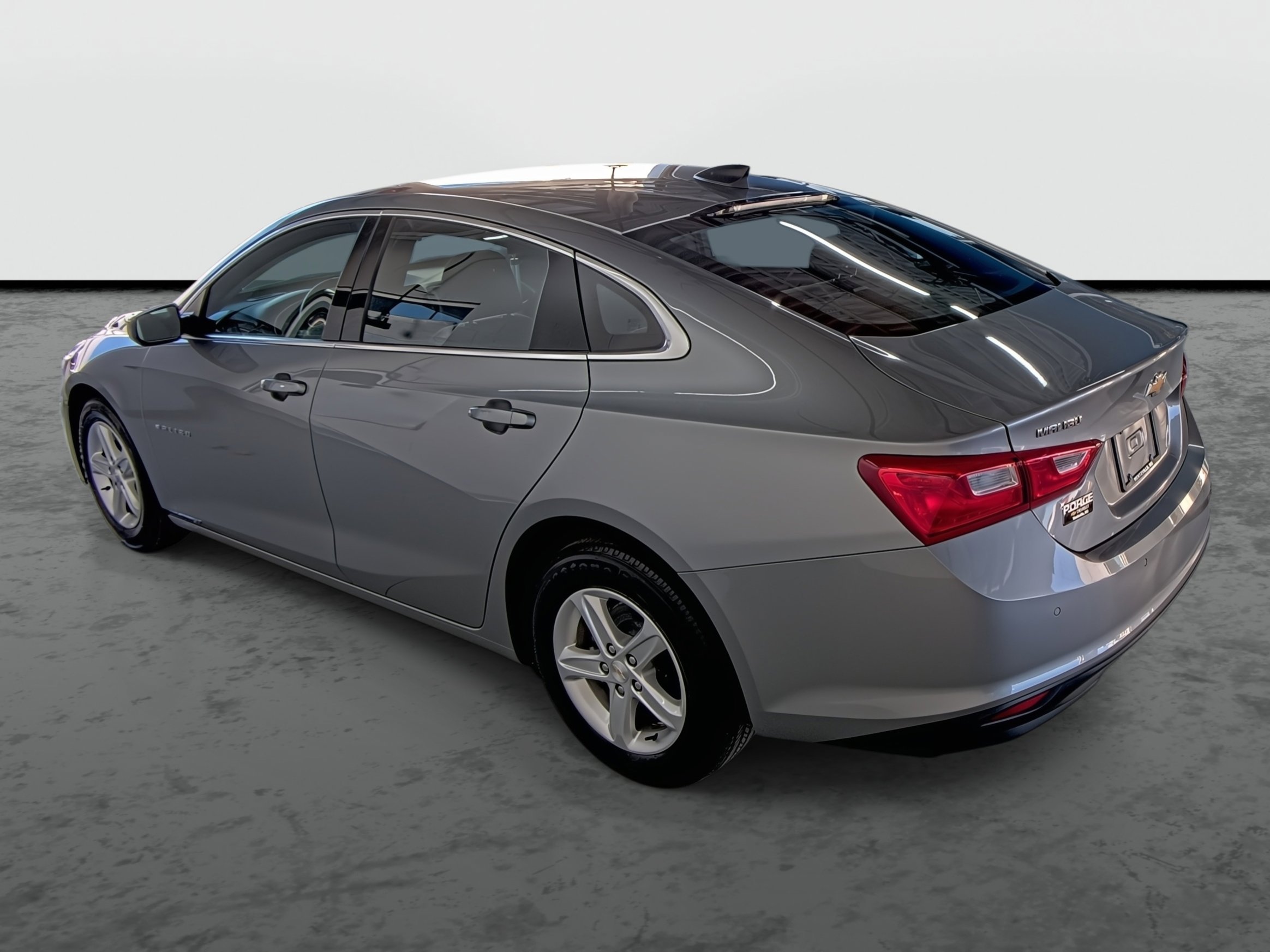 Used 2024 Chevrolet Malibu LS FWD image 11