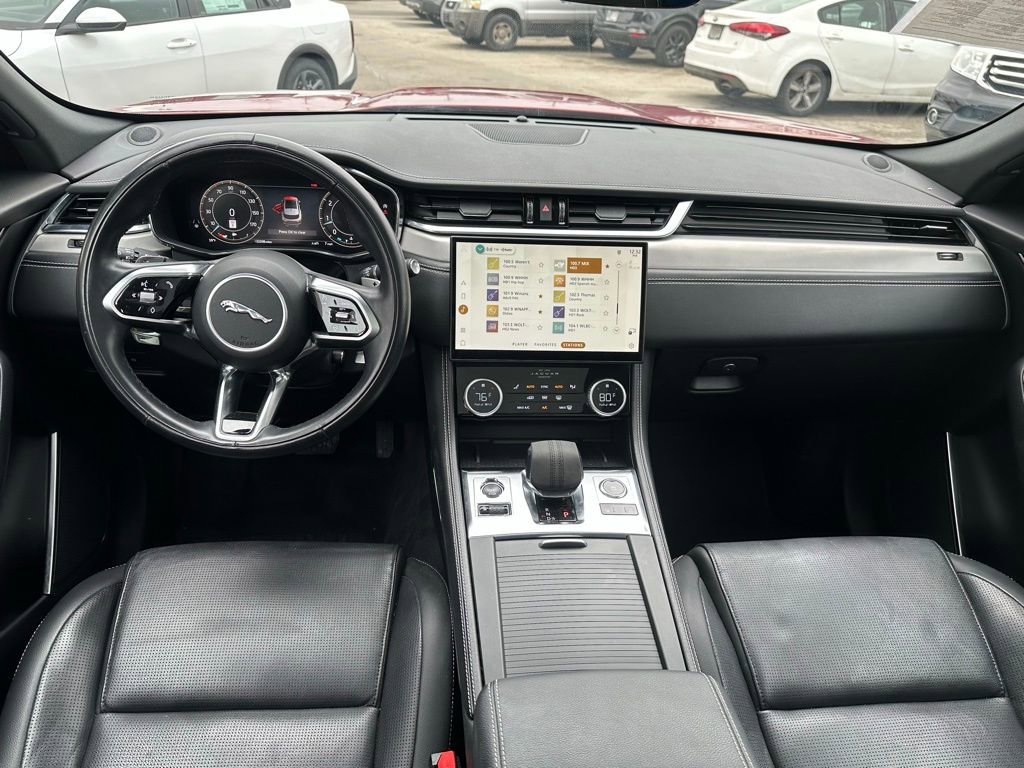 Used 2024 Jaguar F-PACE R-Dynamic S image 17
