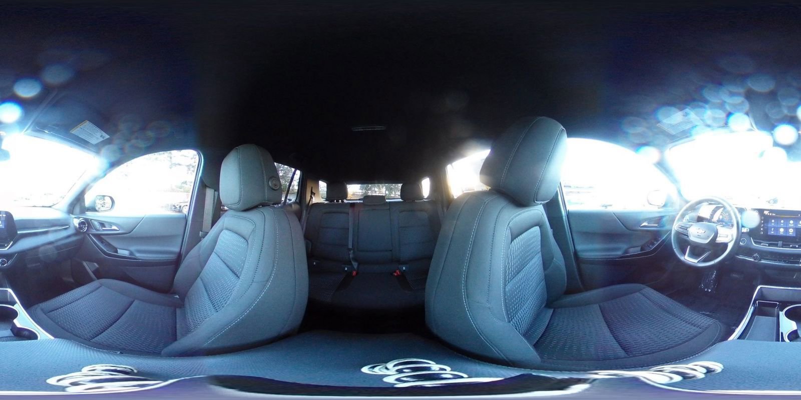 Used 2025 Chevrolet Equinox LT image 42