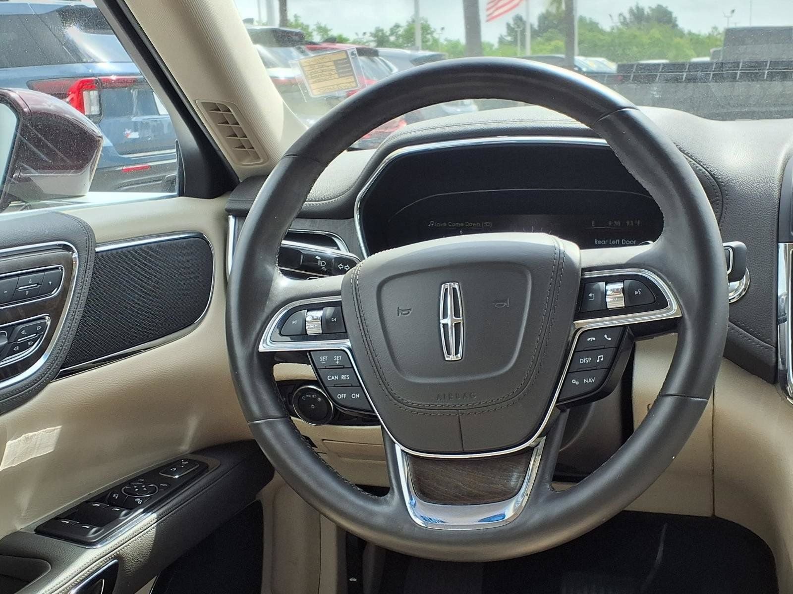 Used 2017 Lincoln Continental Reserve w/ Climate Package AWD/4WD image 23